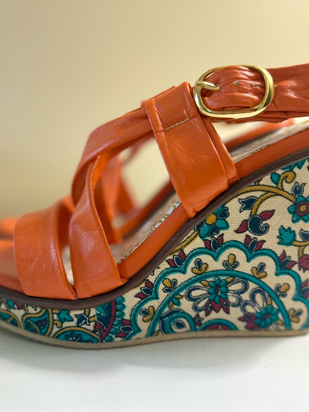 Orange Tapestry Patterned-Platform Wedge Sandals with Cross Straps- Size 8 - Picture 10 of 12